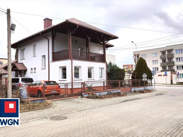 Komfortowy dom 140m2 z garażem, ogród i taras