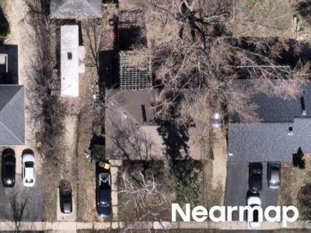E Kimball Ave