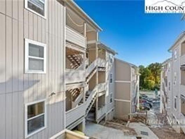 E King St Apt,boone, Condo For Sale