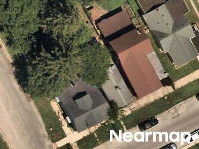 E Linden Ave