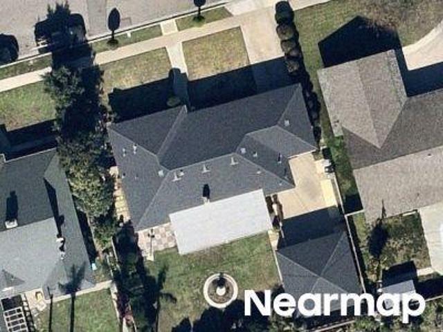 E Live Oak Dr