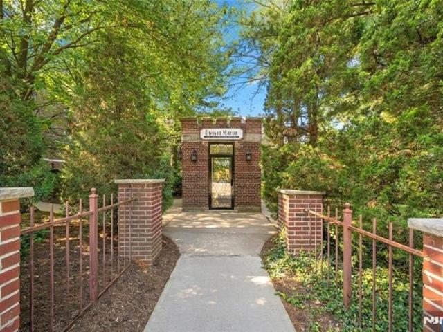 E Palisade Ave Apt B, Englewood, Condo For Sale