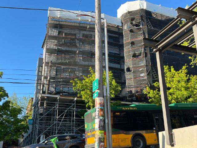 E Pine St # E6