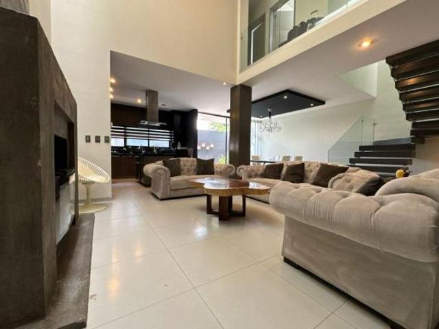 E.R. CASA EN VENTA EN RUSCELLO CON MUEBLES DE REGALO