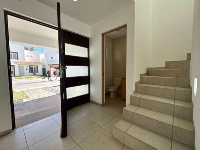 E.R CASA EN VENTA QUERENCIA 304