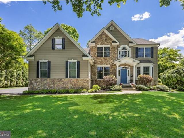 E Rd St, Moorestown, Home For Sale