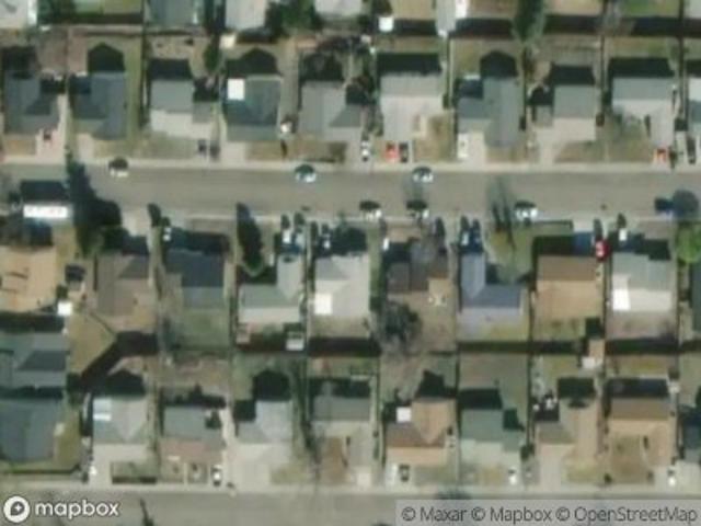 E Reeder Dr