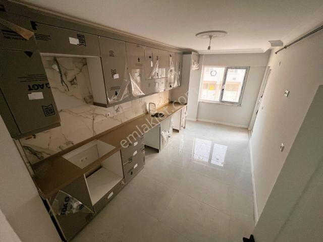 Eşref Dinçer'de Yerden Isıtma Sıfır 3+1 Satılık Daire