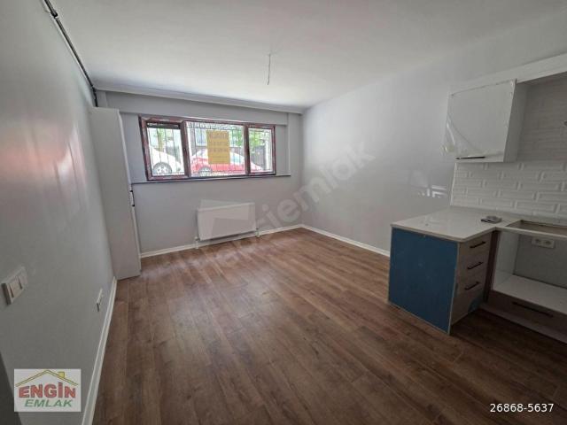 EŞREF EFENDİ SK. 2+1 75m2 SIFIR BİNADA YARI ZEMİN LUX DAİRE
