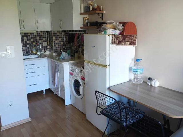 Eşref Emlak, Görükle'de Eşyalı, Kiracılı, Satılık 1+1 Daire