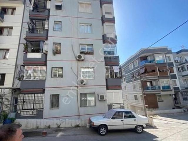 Eşrefpaşa Zafertepe Mahhallesinde Satılık 3+1 Daire