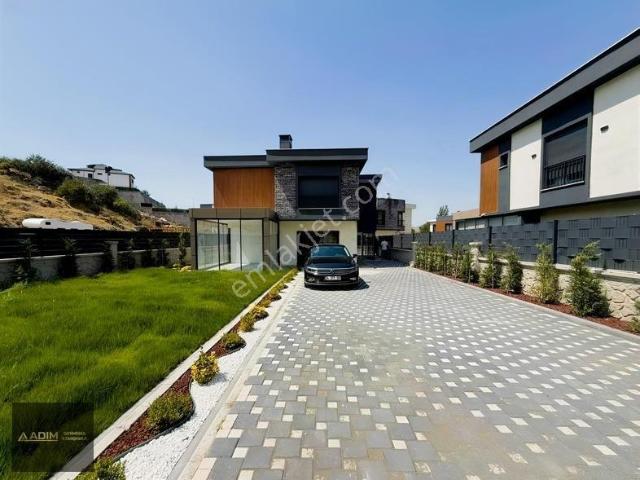 Eğribucakta Sıfır Lüx 4+1 Villa