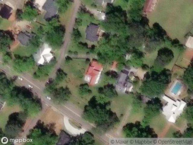 E Robert Toombs Ave