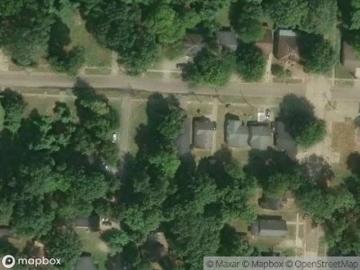 E Starling St