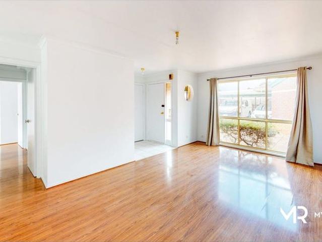 E S S E X