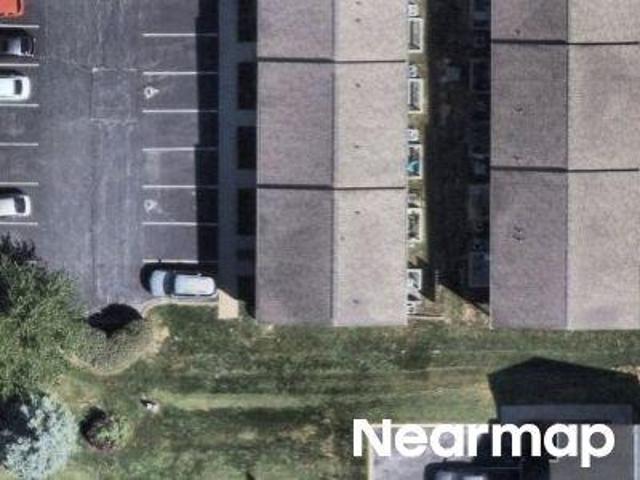 E Sherwood Hills Dr