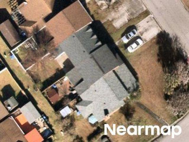 E Shirley Dr