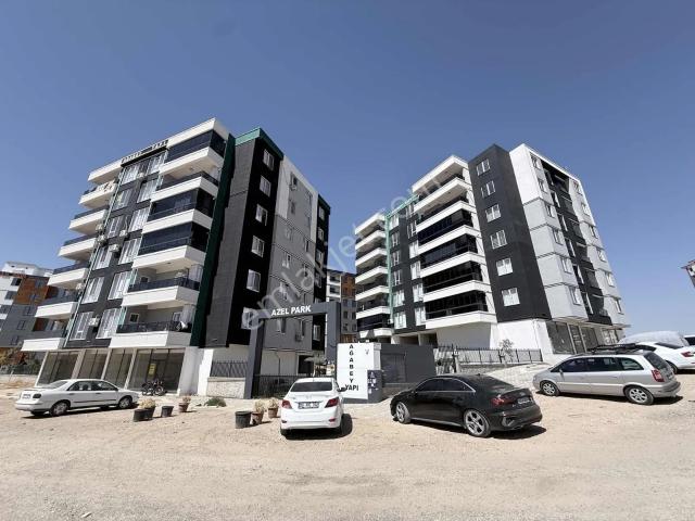 Eşsiz Tasarımlı 3,5+1 Geniş Ve Konforlu Daire