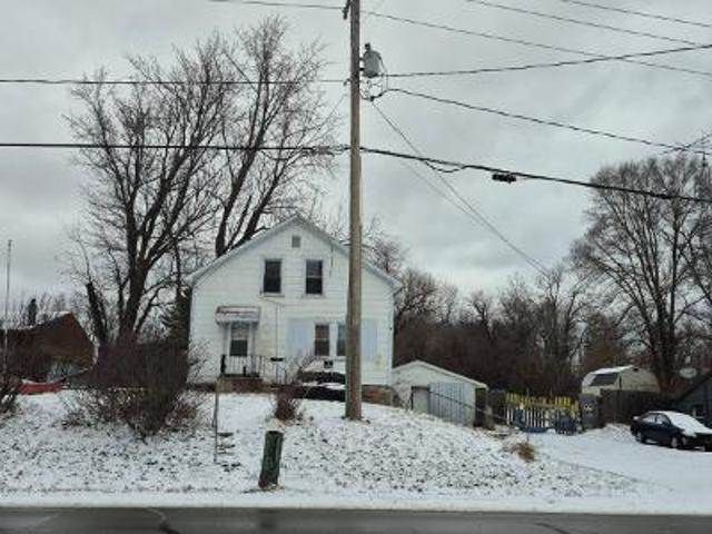 E South St