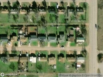 E Spruce St