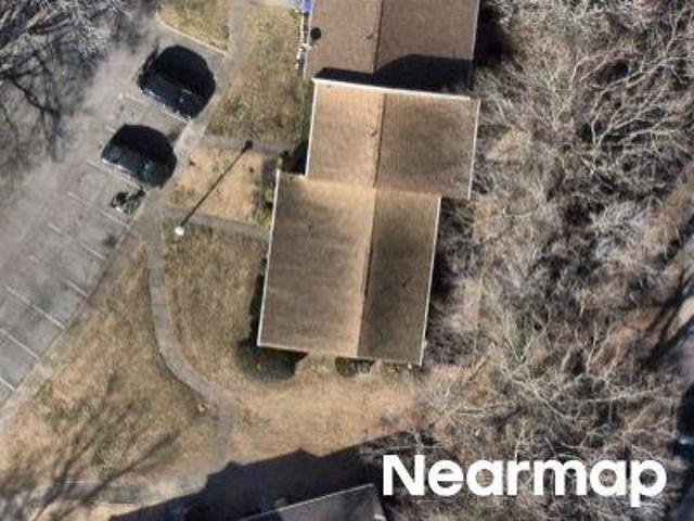 E Tanners Creek Dr