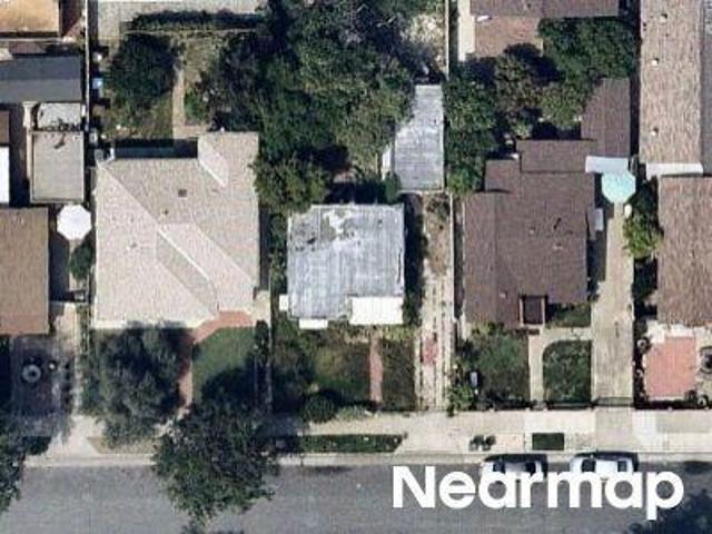 E Truslow Ave
