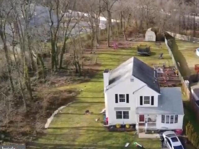 E Williams Ave, Barrington, Home For Sale