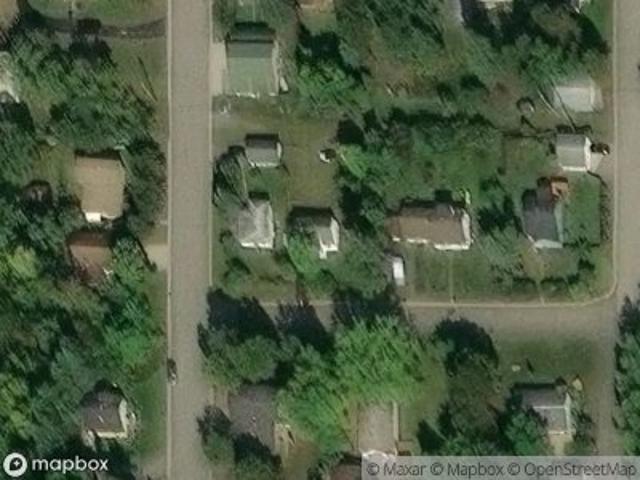 E Wilson St