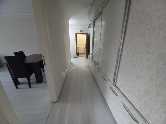 Eşyalı 3+1 Katta Daire Bekara Kefil Şartlı Verilecektir