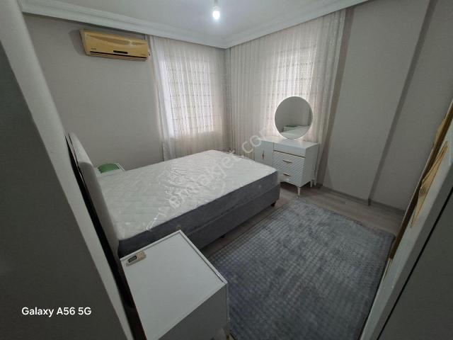 Eşyalı Kiralık Dünyagöze Trnvaya Yakın 2+1 Giriş