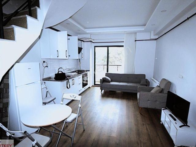 Eşyalı Kiralık 1+1,10 Burda Avm, Şehir Hastanesi,adliyeye Yakın