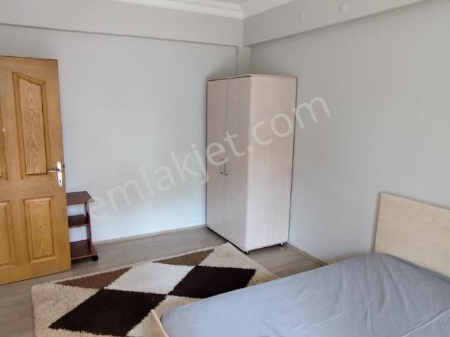 Eşyalı Kiralık 2+1 Daire Palmiye Caddesinin Yanıbaşında