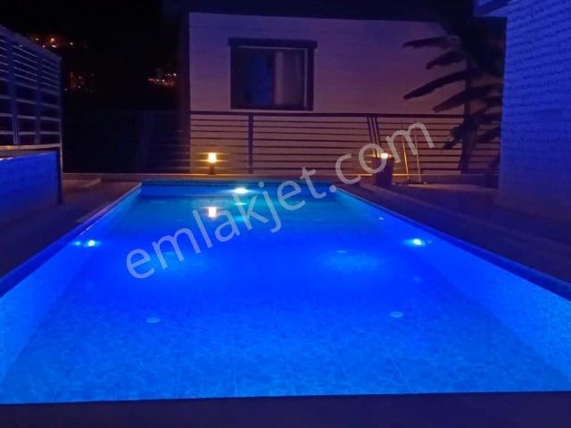 Eşyalı Kiralık 4+1 Havuzlu Villa Eşyasız 55.000tl