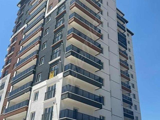 EŞYALI 2+1 KİRALIK DAİRE LÜKS SİTE İÇİNDE AMERİKAN MUTFAKLI
