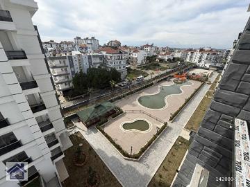 Serik, Antalya ili, Akdeniz Bölgesi - Spor salonu