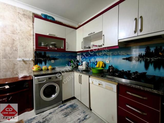 Eşyasız 3+1 Kiralık Daire | Altı Daire Olan Giriş Kat Merkezde