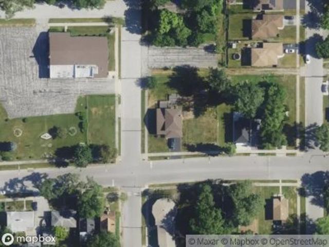 E 153rd St
