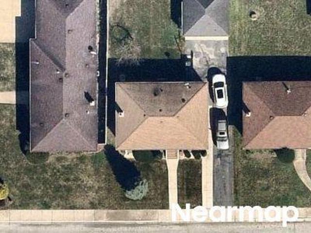 E 160th Pl