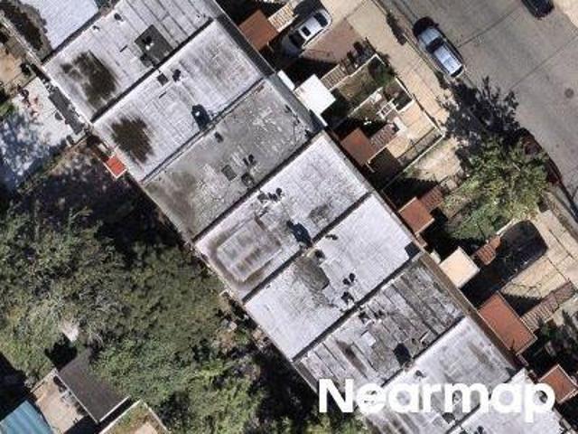 E 102nd St