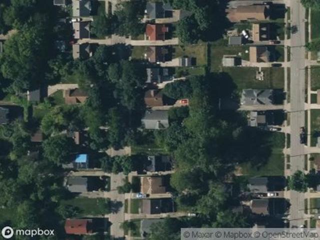 E 106th St