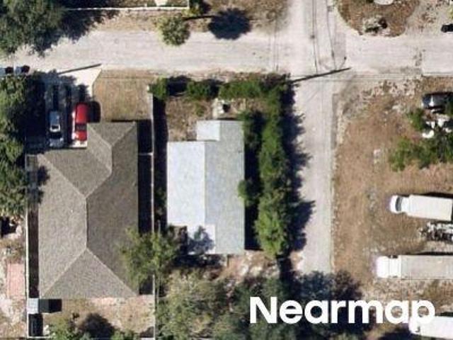 E 29th Ave