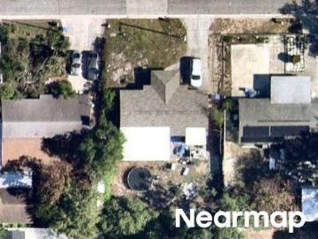 E 30th Ave