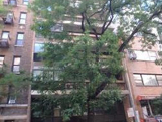 E 50th St Apt 4a
