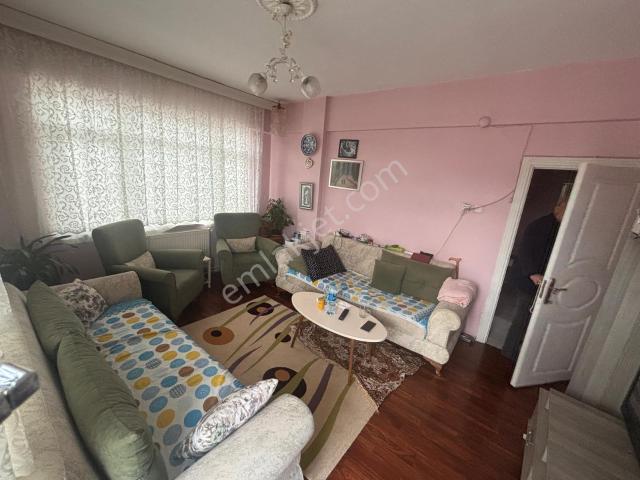 E 5 Çok Yakın 2+1 İskanlı Blna 80m2 3.ve 4.kat Acil Satılık Yatırımlık Daireler