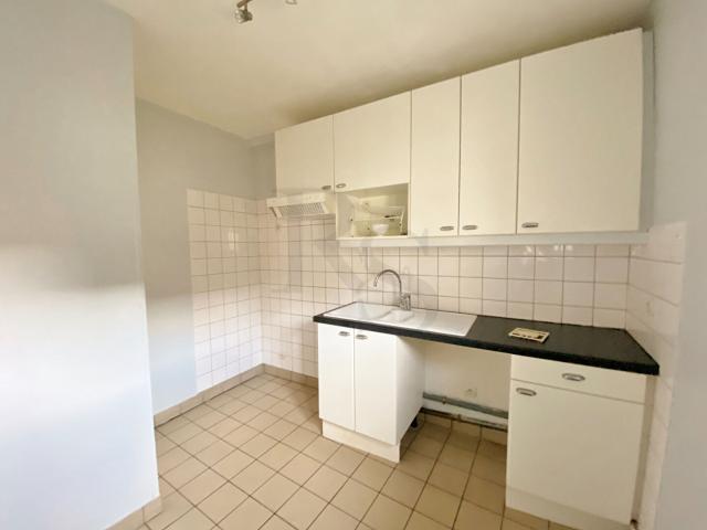 ECOUCHE CENTRE MAISON INDIVIDUELLE DE 76 m²