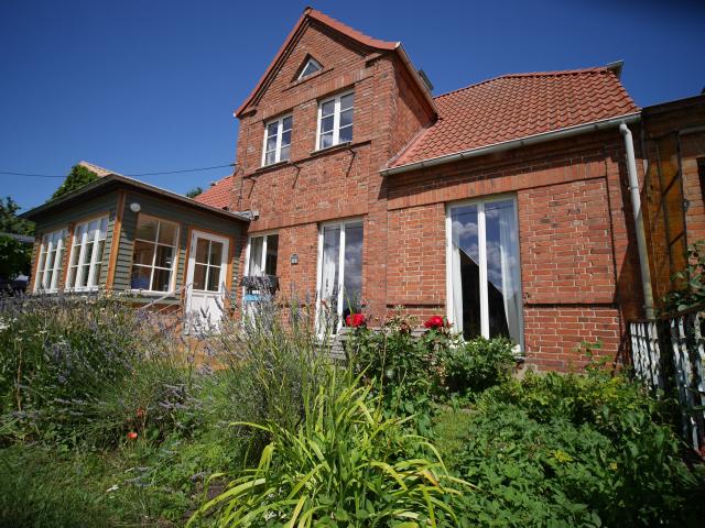 Eco Renovated Country House for Temporary Rental – 170 sqm, Large Garden, Only 3 km to the Baltic Sea