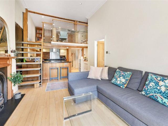 Eccleston Square, London SW1V, 2 bed flat to rent, £3,900 pcm | PrimeLocation