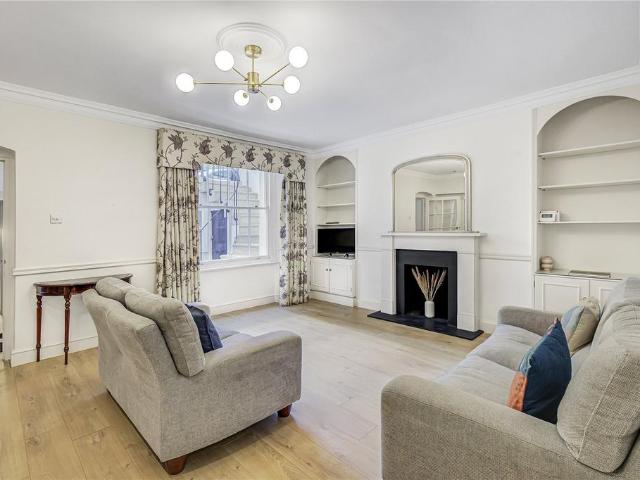 Eccleston Square, Pimlico. 2 bed apartment to rent £3,250 pcm £750 pw