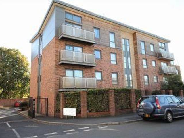 Eccles Fold, Eccles, Manchester M30, 1 bed detached house to rent, £995 pcm | PrimeLocation