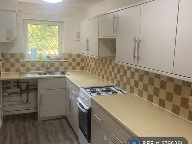 Eccles, Manchester, M30 2 bed flat to rent £1,000 pcm £231 pw